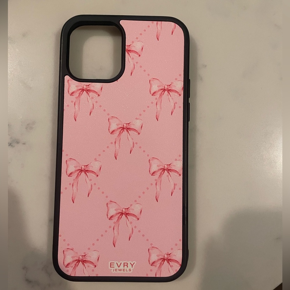 Size 12 iphone Evry Jewels Bows and Hearts Phone Case